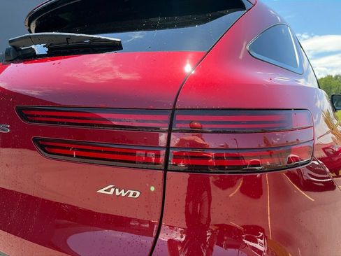 New 2026 Genesis GV70 2.5T Select AWD/4WD image 12