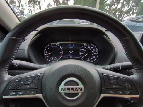 Used 2023 Nissan Sentra SV w/ All-Weather Package FWD image 28