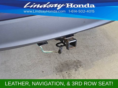 Used 2021 Toyota Highlander XLE AWD/4WD image 7