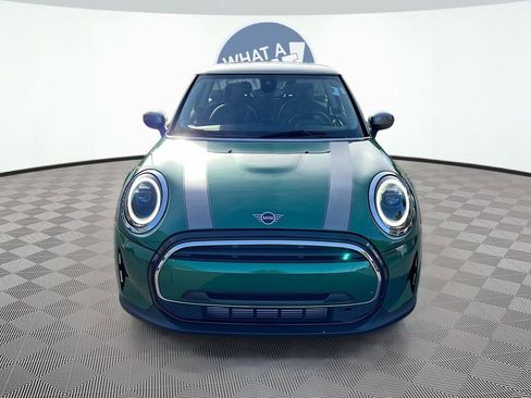 Used 2023 MINI Cooper 2-Door Hardtop image 2