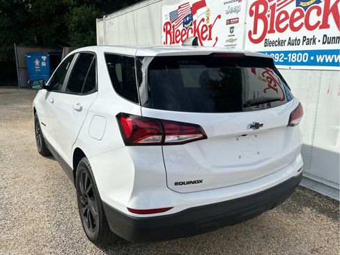 Certified 2023 Chevrolet Equinox LS w/ LS Convenience Package image 8