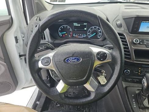 Used 2022 Ford Transit Connect XL image 6