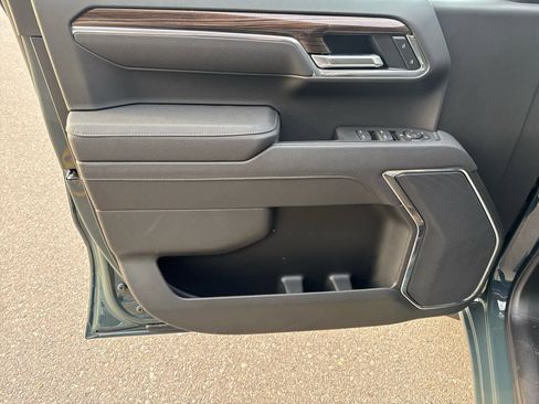 New 2025 Chevrolet Silverado 1500 LT image 9