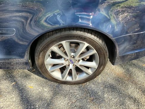 Used 2013 Volvo C70 T5 image 7