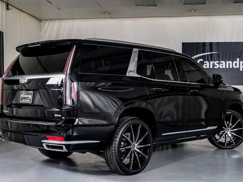 Used 2021 Cadillac Escalade Luxury RWD image 8