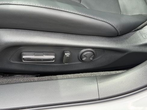 Used 2025 Honda Accord EX-L image 14