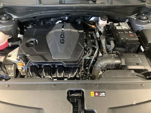 Certified 2024 Kia Sportage EX AWD/4WD image 23