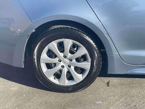 Used 2022 Toyota Corolla LE image 8