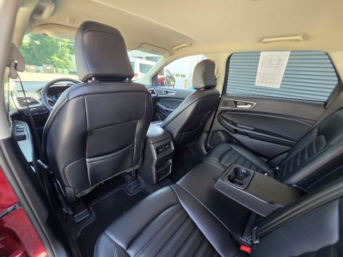 Used 2024 Ford Edge SEL AWD/4WD image 13