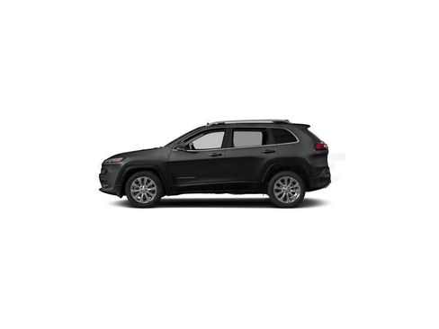 Used 2017 Jeep Cherokee Overland w/ Technology Group AWD/4WD image 3