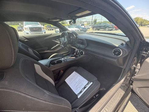 Used 2023 Chevrolet Camaro LT RWD image 16