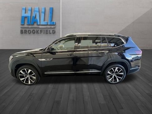 Certified 2025 Volkswagen Atlas SEL Premium R-Line image 3