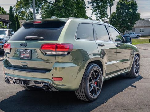 Used 2020 Jeep Grand Cherokee SRT w/ Trailer Tow Group IV AWD/4WD image 6