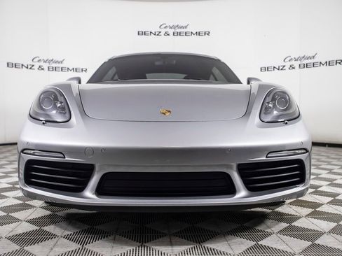 Used 2018 Porsche 718 Cayman image 7