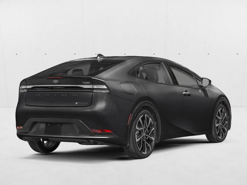 New 2026 Toyota Prius Plug-In Hybrid image 2