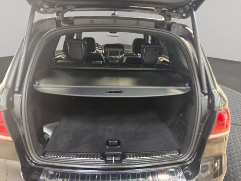 Used 2018 Mercedes-Benz GLE 43 AMG 4MATIC w/ Premium 2 Package image 29