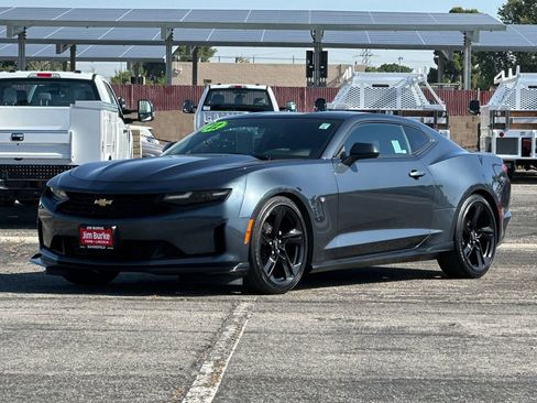 Used 2022 Chevrolet Camaro LT RWD image 7