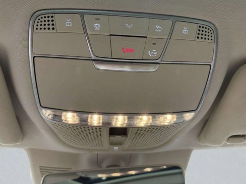 Used 2020 Mercedes-Benz S 450 Sedan image 21