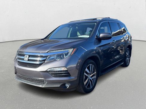 Used 2016 Honda Pilot Elite image 2