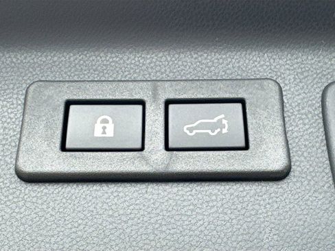 New 2026 Subaru Forester Premium AWD/4WD image 33