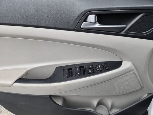 Used 2017 Hyundai Tucson SE image 14