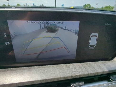 Used 2023 Kia Telluride EX w/ EX Captain's Chair Package AWD/4WD image 21