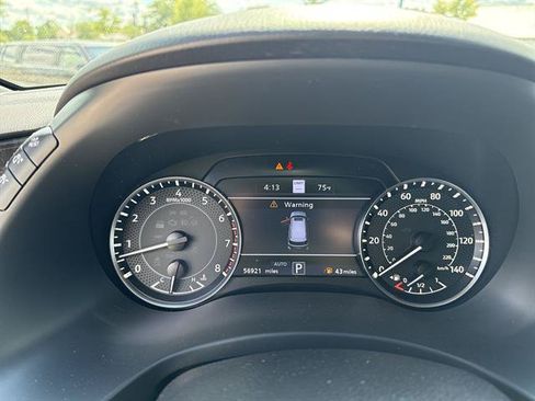 Used 2023 Nissan Armada Platinum w/ Captain's Chairs Package AWD/4WD image 38