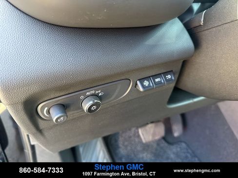 Used 2023 Buick Envision Avenir AWD/4WD image 15