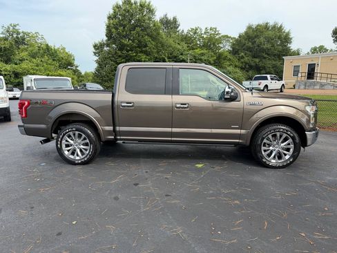 Used 2016 Ford F150 Lariat w/ Equipment Group 502A Luxury AWD/4WD image 5