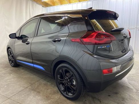 Used 2017 Chevrolet Bolt LT FWD image 8