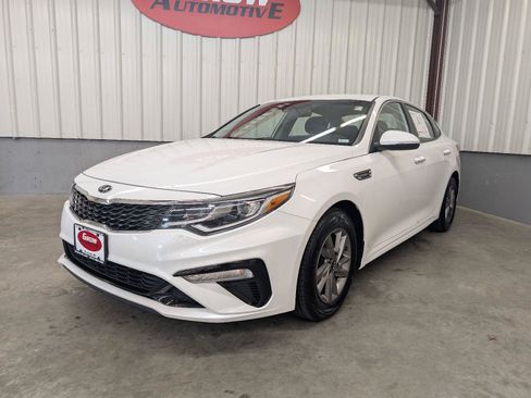 Used 2020 Kia Optima LX FWD image 8
