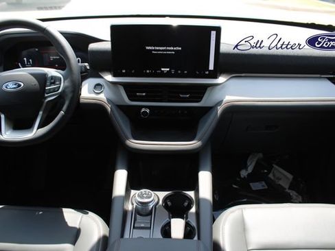 New 2026 Ford Explorer Active w/ Active Comfort Package RWD image 12