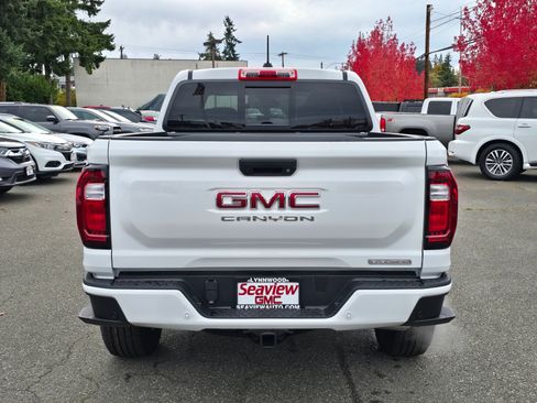 New 2026 GMC Canyon Elevation w/ Convenience Package image 6