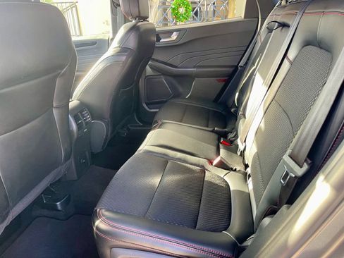 Used 2025 Ford Escape ST-Line image 11