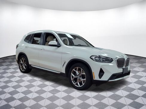 Used 2025 BMW 330i xDrive Sedan w/ M Sport Package image 7