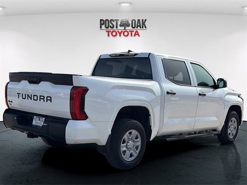 Used 2024 Toyota Tundra SR w/ SR Tow Package image 7