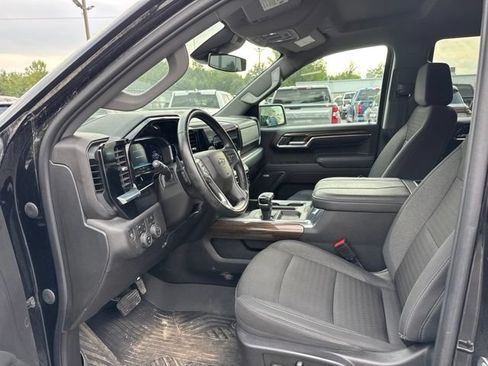 Used 2024 Chevrolet Silverado 1500 RST w/ True North Edition Plus AWD/4WD image 2