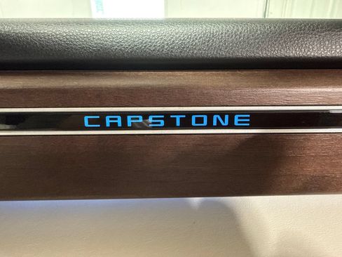 Used 2023 Toyota Sequoia Capstone AWD/4WD image 20