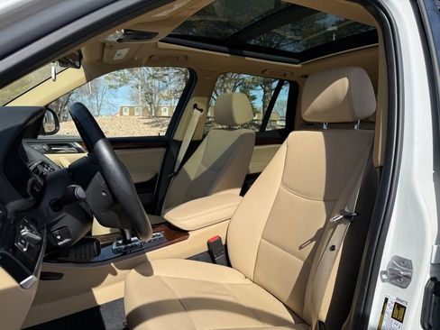 Used 2016 BMW X3 xDrive28i image 18