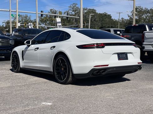 Used 2018 Porsche Panamera 4 image 19