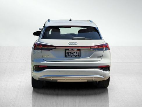Used 2024 Audi Q4 e-tron Premium Plus AWD/4WD image 5
