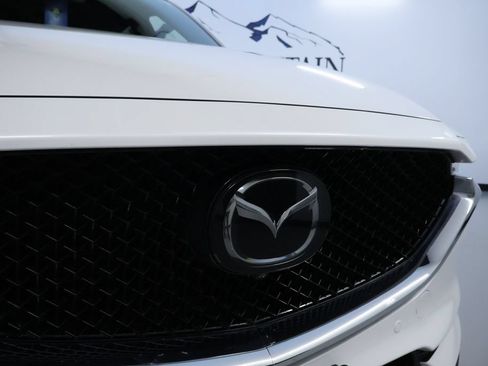 Used 2020 MAZDA CX-5 Signature AWD/4WD image 9