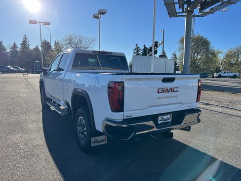 New 2026 GMC Sierra 2500 SLT w/ Max Trailering Package AWD/4WD image 3