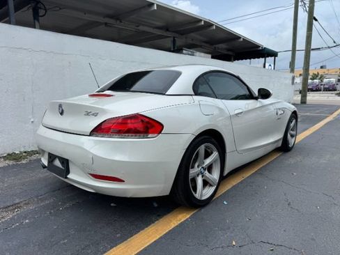 Used 2015 BMW Z4 sDrive28i RWD image 8