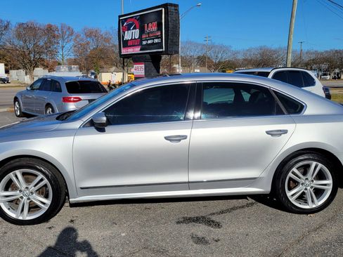 Used 2013 Volkswagen Passat TDI SEL Premium image 2