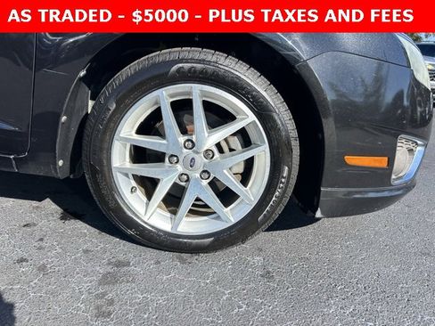 Used 2010 Ford Fusion SEL image 8