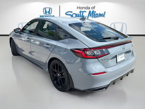 Used 2024 Honda Civic Sport image 5