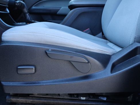 Used 2017 Chevrolet Colorado W/T w/ WT Convenience Package image 24