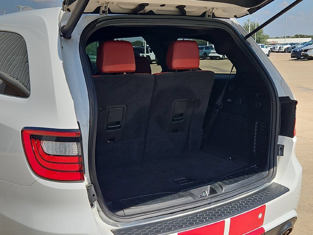 Used 2018 Dodge Durango SRT w/ Technology Group AWD/4WD image 35