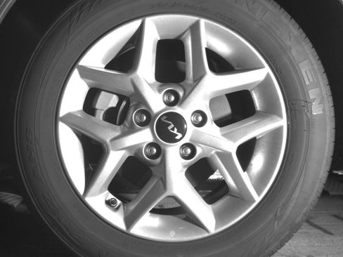 Used 2025 Kia Soul LX w/ LX Technology Package image 12